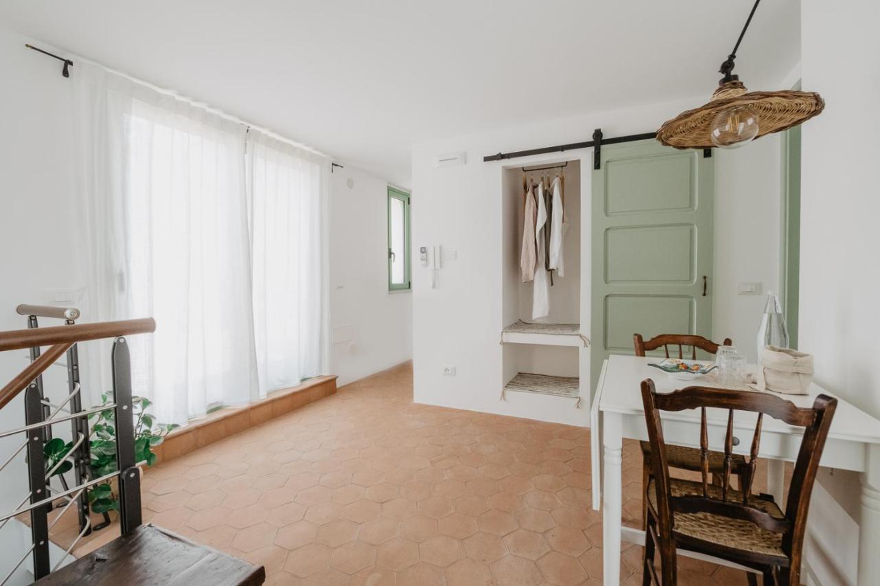 Apartamento Casa Astura Capo dʼOrlando Exterior foto